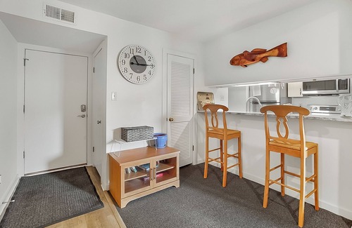Myrtle Beach Condo | Ocean Bridge 4-A17: 2 BR, 2 BA in Myrtle Beach, Sleeps 4