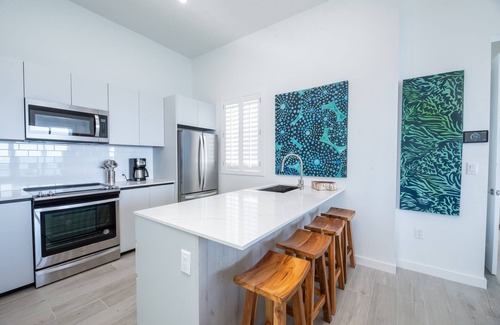 Northwest Point Condo | Ocean Cabanas - Stingray Two bedroom King