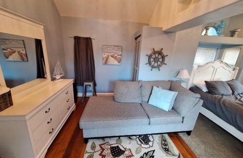 Smith River House | Ocean Cabin 23 With Private Hot Tub Honeymoon