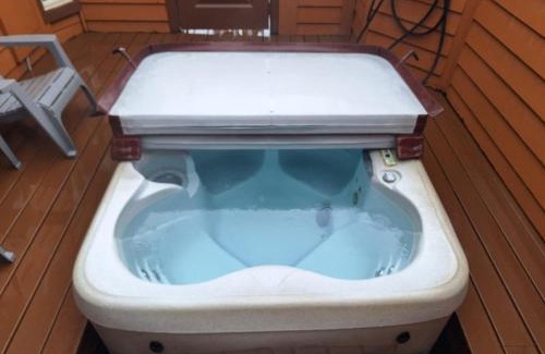 Smith River House | Ocean Cabin 23 With Private Hot Tub Honeymoon