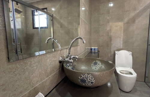 Siumu Hotel | Ocean Club Maninoa: Super King & King Single Comfort Unit 8