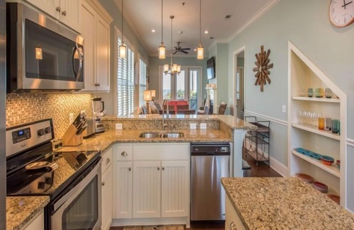 Jekyll Island House | Ocean Cottage 43 This oceanfront cottage