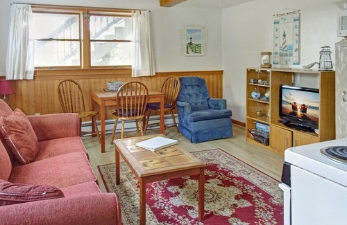 Ogunquit - Wells Apartment | Ocean Dunes #04 (OD04)