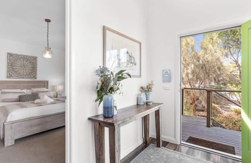 Skenes Creek House | Ocean Escape - luxury beach house minutes to beach