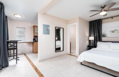 Lauderdale-by-the-Sea Apartment | Ocean Flats 2 - Lauderdale-by-the-Sea