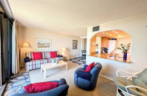 Bethany Beach Condo | Ocean Front 1BR Condo, Sea Colony:Pools & Tennis in Premier Bethany Beach Resort