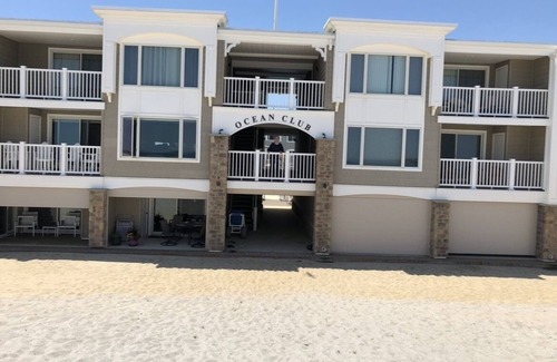 Osbornsville Condo | Ocean front 2 bedroom by the Jersey shore