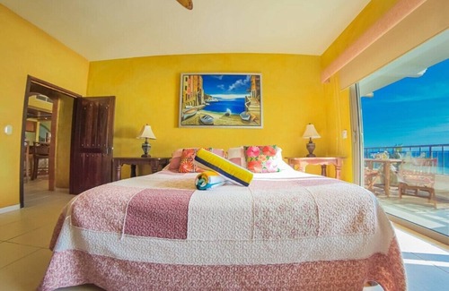 Nuevo Vallarta Apartment | Ocean Front 2BR! Pool! Sleeps 6! Playa Royale