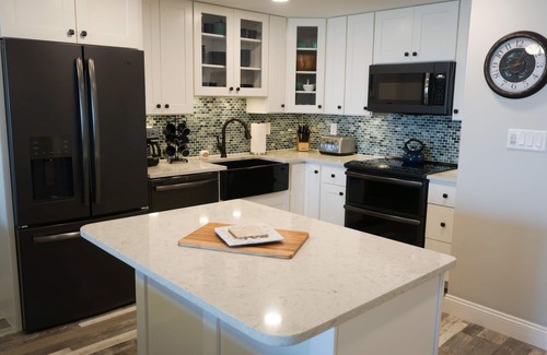 North Ocean City Condo | Ocean Front - 3 Bedroom w/2 King Rooms - Amazing Views - Perfect for Families!