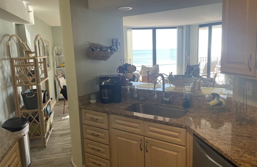 Crescent Beach Condo | Ocean Front/3 bedroom Condo