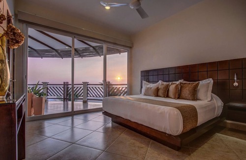 San Pedro Mixtepec Resort | Ocean Front 4 Bedroom Residence with Resort Amenities Overlooking the Pacific!