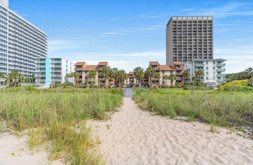 Myrtle Beach Condo | Ocean Front at the Anchorage 314 - 3 Bed/2 Bath