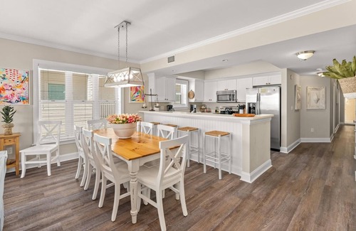 Isle of Palms House | Ocean Front - Balcony Over Looking Ocean - 1010 Ocean Blvd Suite 303