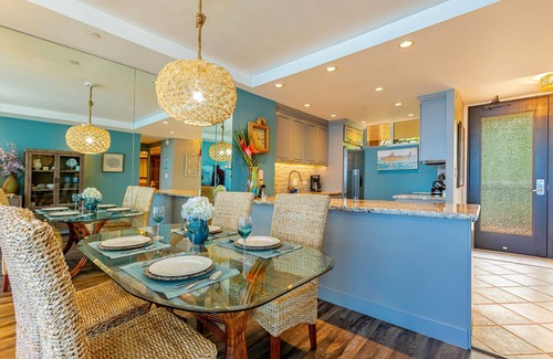 Honokowai Condo | Ocean Front Beachside Beauty. Two Free Rounds of Golf*