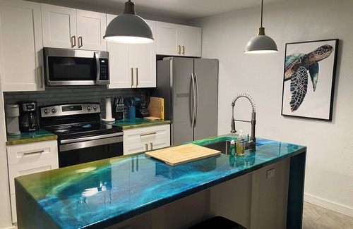 Nazareth Condo | Ocean front Carribean Beach-Private and Quiet Luxury Condo at Strawberry Grouper