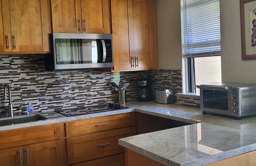 Kailua-Kona Condo | Ocean Front Complex, Watch dolphins, boats, from lanai
