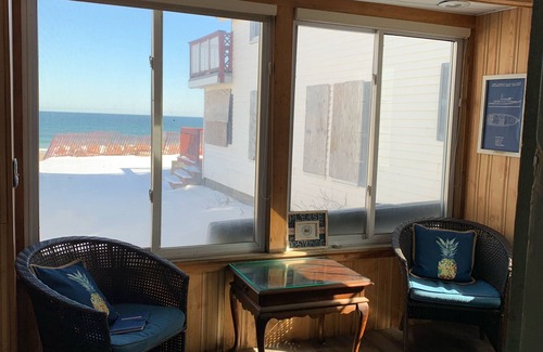 Salisbury House | Ocean Front on the Sand Salisbury Beach 4 Bedroom Home