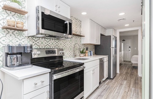 Arcadian Shores Condo | OCEAN FRONT Seawatch Resort Beach Front King Bed!
