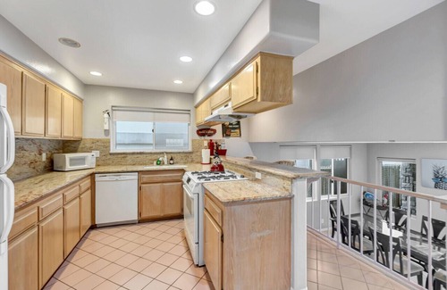 Capistrano Beach House | Ocean Front - Stunning Views! Central AC and HEAT!