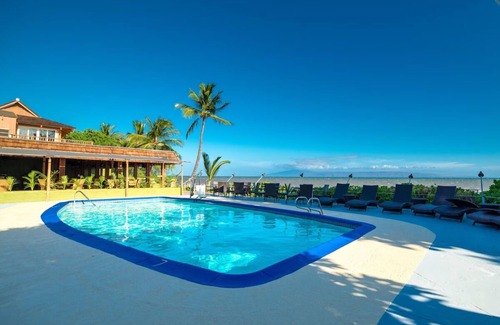 Kaunakakai House | Ocean Front Suite: with Seating Area and Balcony, Outdoor Pool, Pets Are Welcome