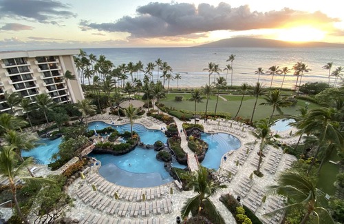 Kaanapali Villa | Ocean Front Sunset & Whale-Watching Views at Hyatt Vacation Club
