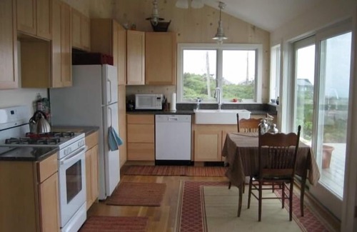 South Wellfleet Cottage | Ocean front, sweeping views