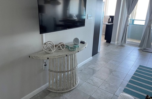 Bolongo Bay Condo | Ocean front Tortuga Bliss condo - close beach