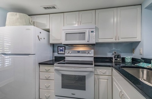 Oceanmarsh Subdivision Condo | Ocean Front D-Building - POOL ACCESS AND OCEAN VIEWS!
