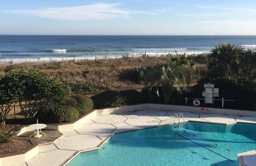 South Harbor Island Condo | Ocean Front Condo! What a Grand View