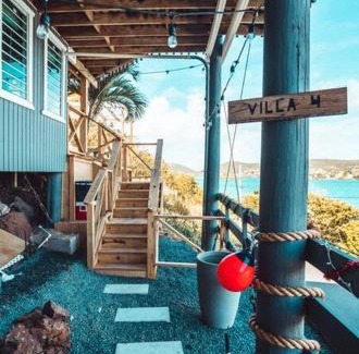 Playa Sardinas II House | Ocean Front Villa 4 Studio