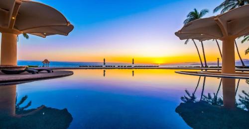 Flamingos Apartment | Ocean Front, With Pool, 6 People, Quinta del Mar PH502