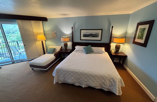 Hanamaulu Hotel | Ocean Front’s Top End Unit; Partial Ocean View in Lanai; 1minute walk to Beach