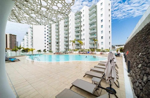 Costa Adeje Apartment | Ocean Garden Suite 42 con vistas al mar