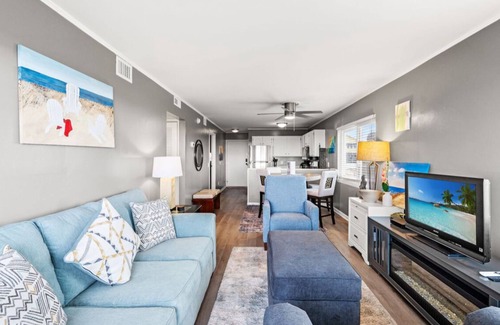 Crescent Beach Condo | Ocean Garden Villas A1 2 bedroom 2 bathroom condo with pool. Steps to sand!