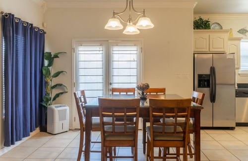South Padre Island Condo | Ocean Garden 5 - Walk to the beach, WiFi