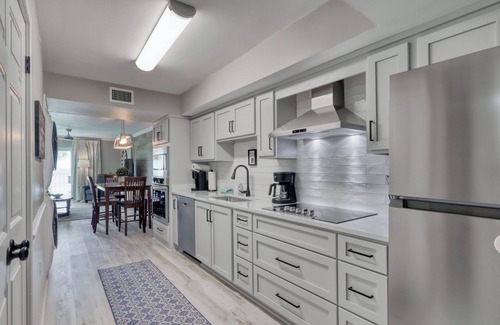 Ono Island Condo | Ocean House I 1205 West Beach Blvd. Gulf Shores, Al