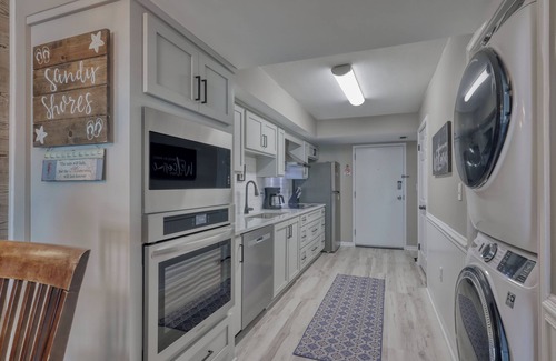 Ono Island Condo | Ocean House I 1205 West Beach Blvd. Gulf Shores, Al