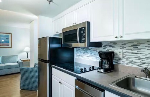 Northeast Virginia Beach Apartment | Ocean Keys Resort