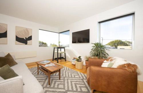 Torquay Apartment | Ocean Luxe on Anderson