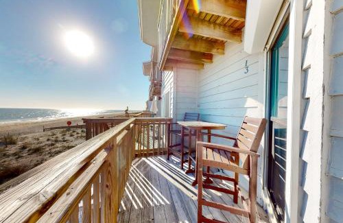 East End House | Ocean Mile I-3