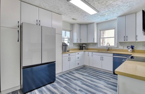 Inlet Harbour House | Ocean Mist - 7 bed, 5 bath, oceanfront home with pool