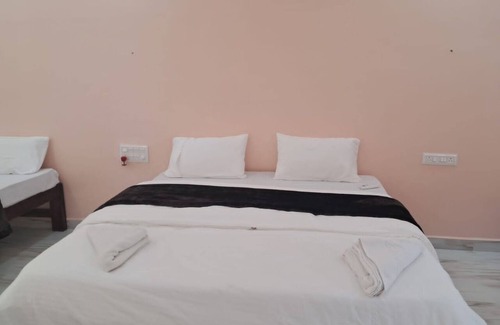 Murudeshwara Hotel | Ocean Mist Beach Homestay