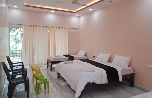 Murudeshwara Hotel | Ocean Mist Beach Homestay