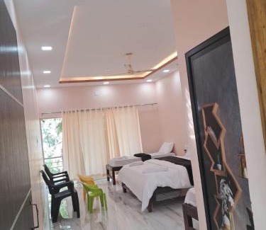Murudeshwara Hotel | Ocean Mist Beach Homestay