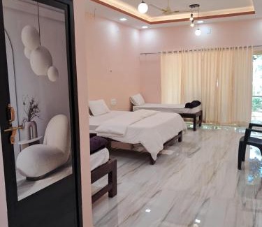 Murudeshwara Hotel | Ocean Mist Beach Homestay