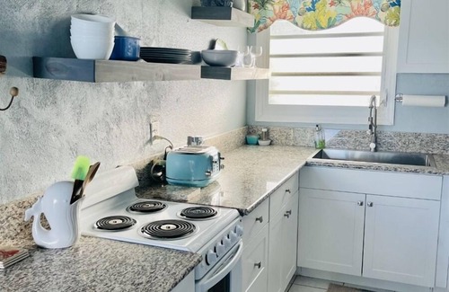 La Grande Princesse Condo | Ocean Oasis! Cozy , Beachfront , Getaway!