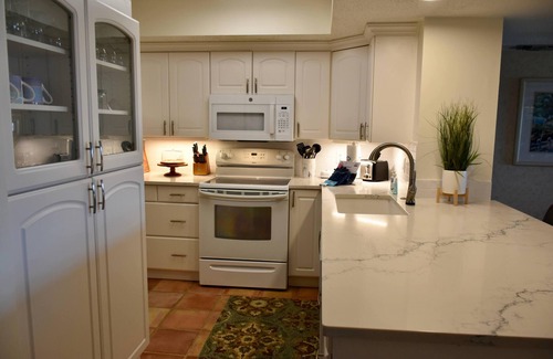 Hilton Head Island Villa | Ocean One 413 - Oceanfront 4th Floor Condo