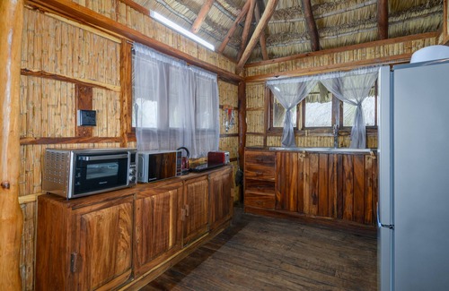 Vilanculos Cabin | Ocean Pearl Beach Lodge