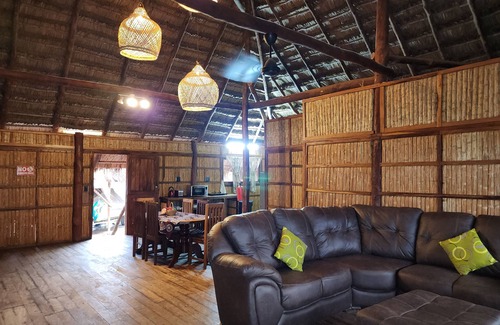 Vilanculos Cabin | Ocean Pearl Beach Lodge