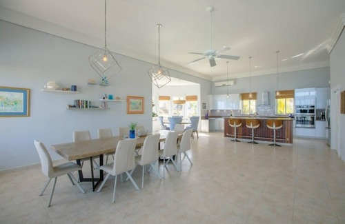 Dawn Beach Estates Villa | Ocean Pearl, Dawn Beach by Personal Villas - Spacious Pool Deck